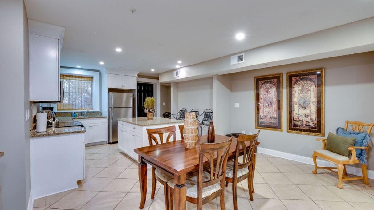 4 Bedroom Beauty Steps From The River Savannah Exteriér fotografie