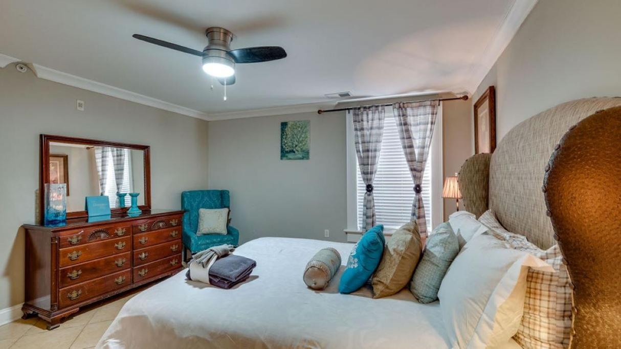 4 Bedroom Beauty Steps From The River Savannah Exteriér fotografie