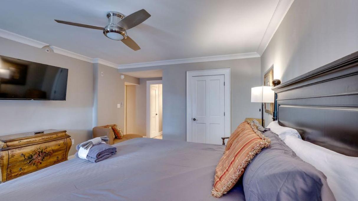 4 Bedroom Beauty Steps From The River Savannah Exteriér fotografie
