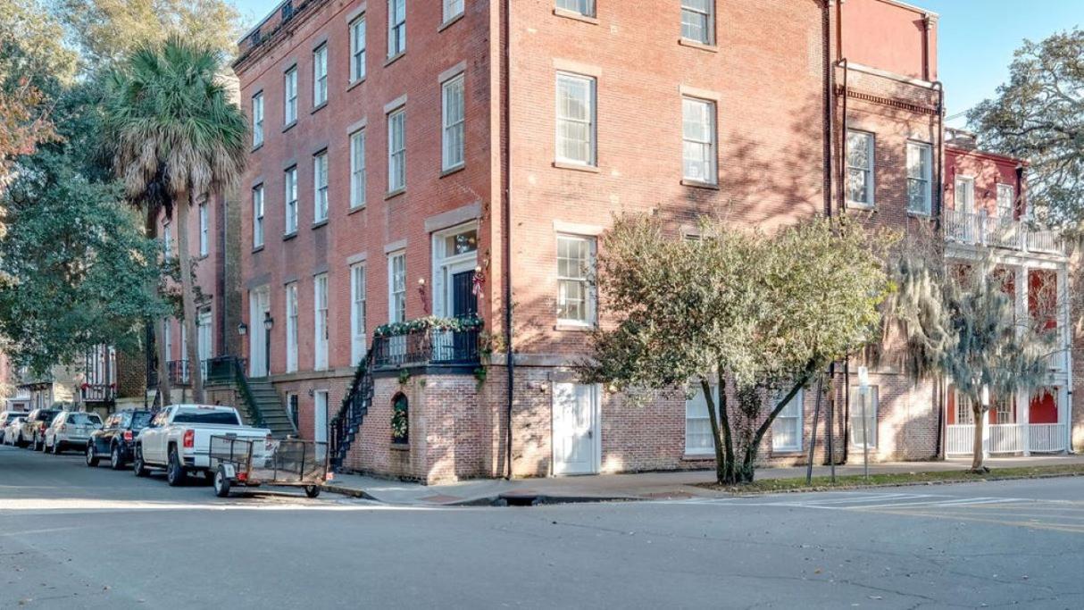4 Bedroom Beauty Steps From The River Savannah Exteriér fotografie