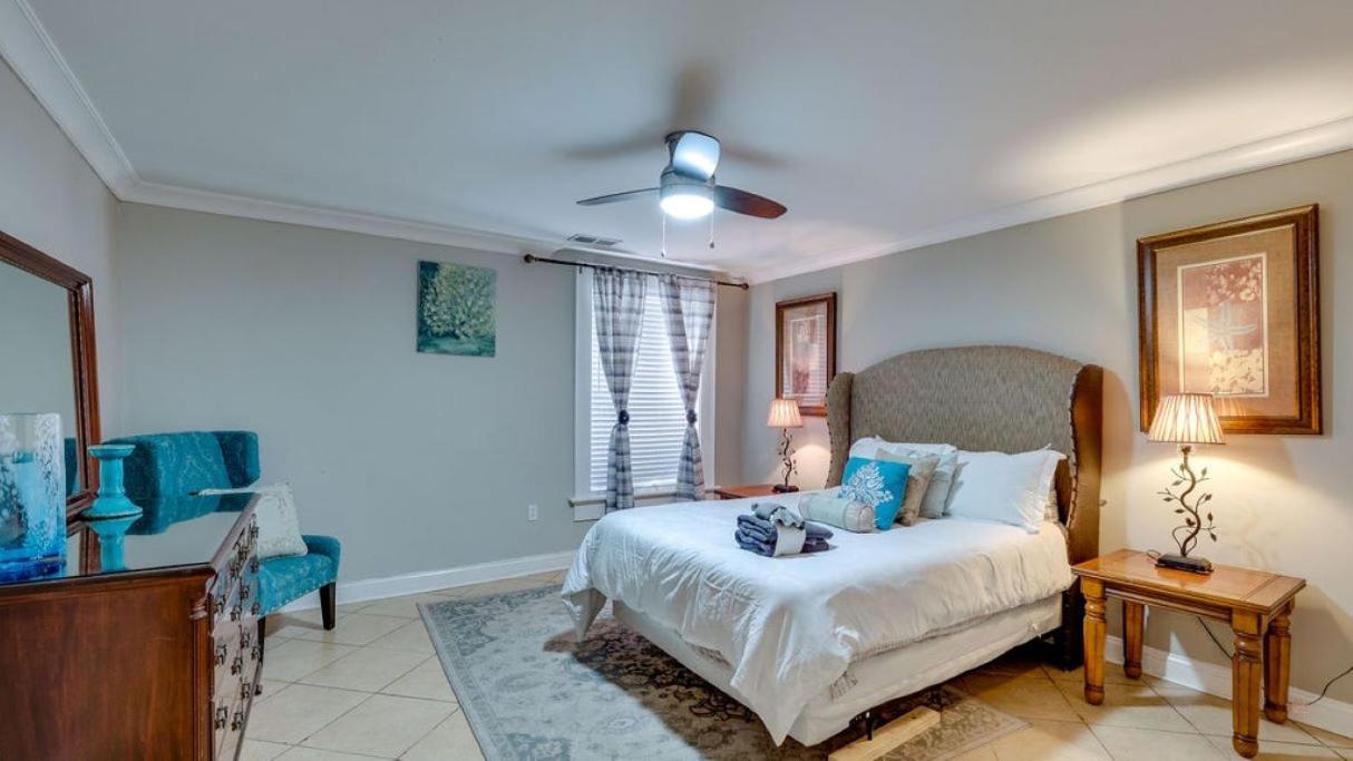 4 Bedroom Beauty Steps From The River Savannah Exteriér fotografie