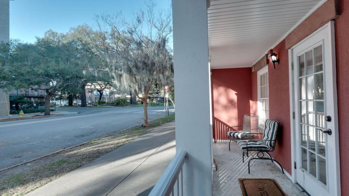 4 Bedroom Beauty Steps From The River Savannah Exteriér fotografie